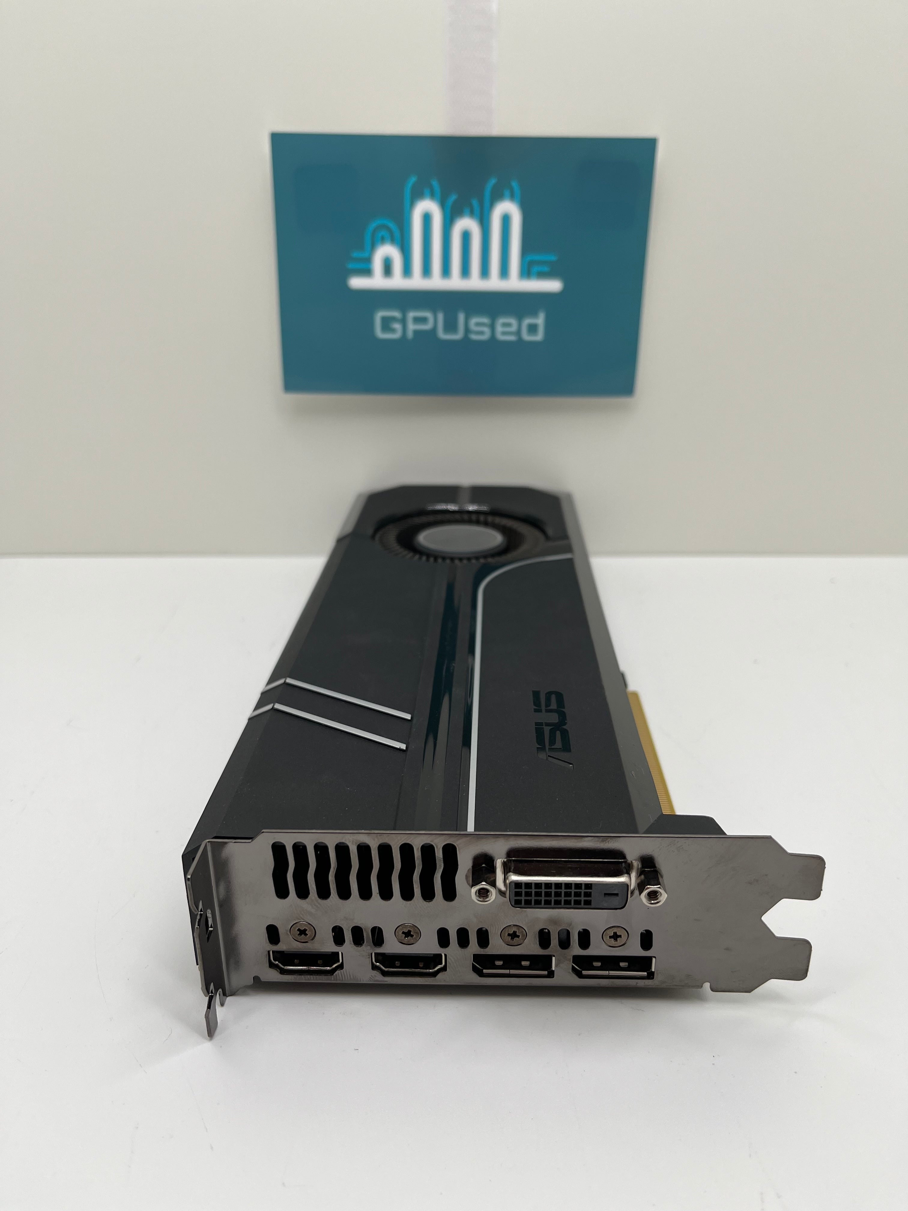 Nvidia Quadro M5000 8GB GDDR5 - A - Premium Edition